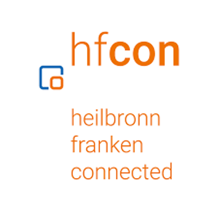 hfcon Logo: Orangefarbenes "hfcon" mit blauem Quadrat und orangefarbenem Quadrat, darunter "heilbronn franken connected".