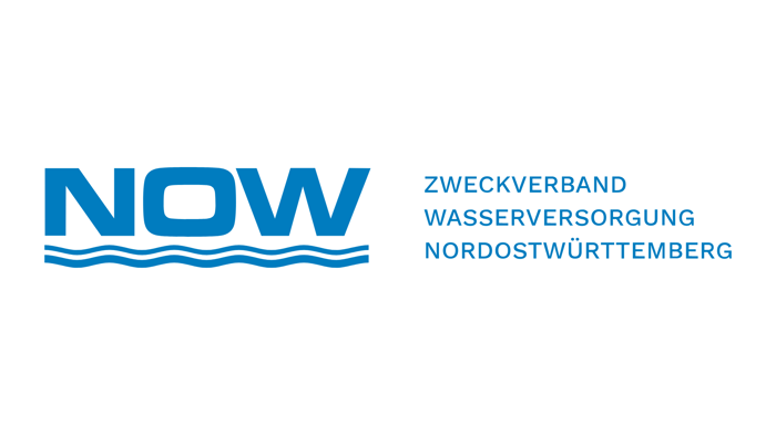 Blaues "NOW" Logo mit Wellen darunter; daneben Text "Zweckverband Wasserversorgung Nordostwürttemberg".