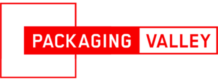 Logo mit dem roten Text "PACKAGING VALLEY" auf grünem Hintergrund, umrahmt von einem roten Quadrat.